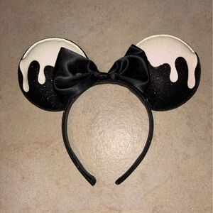 Disney Black and White Glitter Drip Minnie Mouse Mickey Ears Headband